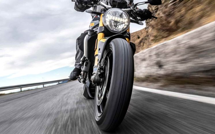 How Much Do Motorcycle Tires Cost?